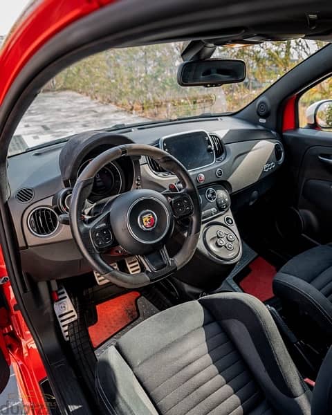 Fiat 595 Abarth Competizione 2018,Company Source&Services + Warranty 12