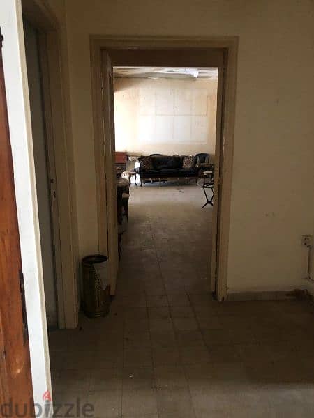 Spacious l Authentic 270 SQM Apartment in Hamra . 6