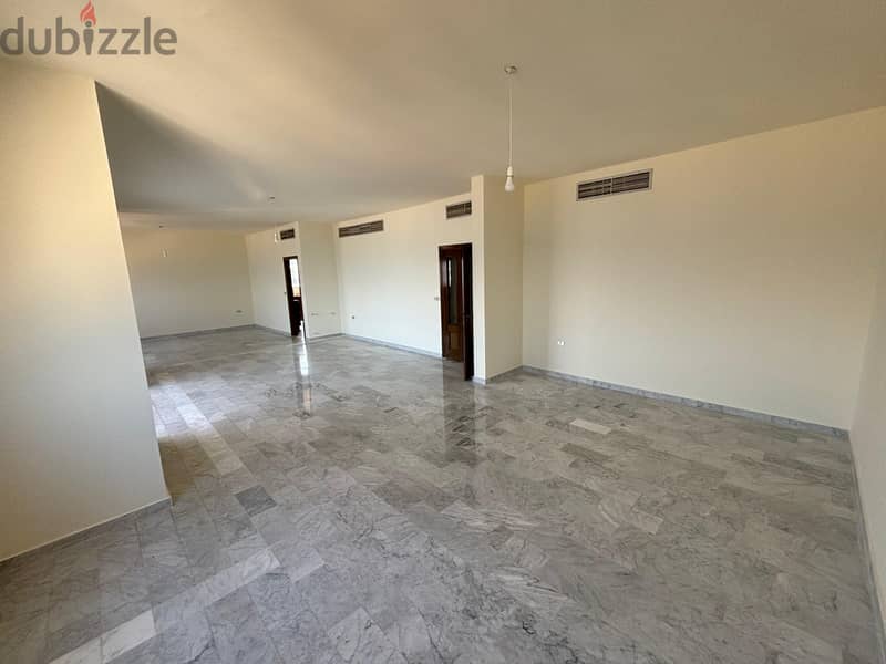 RWK100HE - Well Maintained Apartment For Sale In Sahel Alma 4