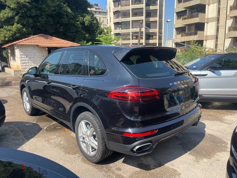 Porsche Cayenne V6 2016 Black on Camel 3