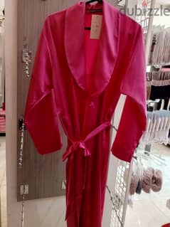 Robe Satin 0