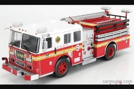 Seagrave (New York Fire Department) diecast car model 1;43. 0