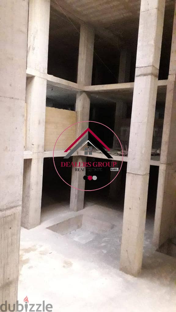 Mall / Warehouse for sale in Tallet el Khayat 6