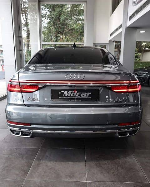 Audi A8 L 2019 3