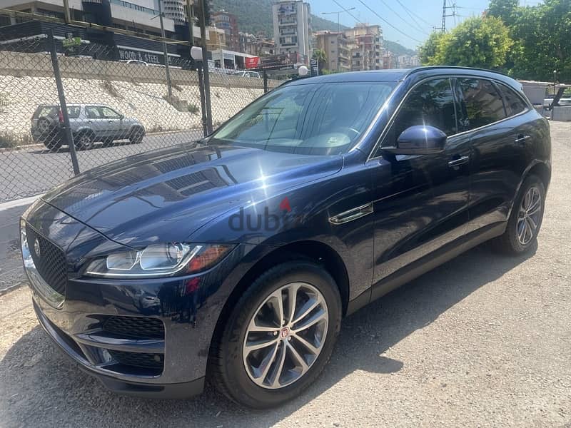 Jaguar F-Pace 2017 0