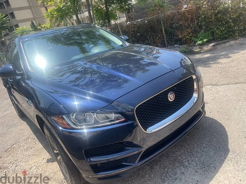 Jaguar F-Pace 2017 5