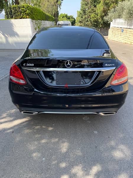 Mercedes-Benz C-Class 2016 1