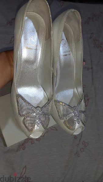 high heels silver shoes 1