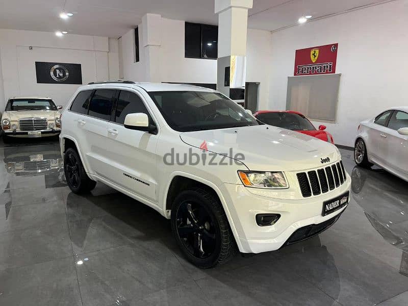 Jeep Grand Cherokee V6 2015 1