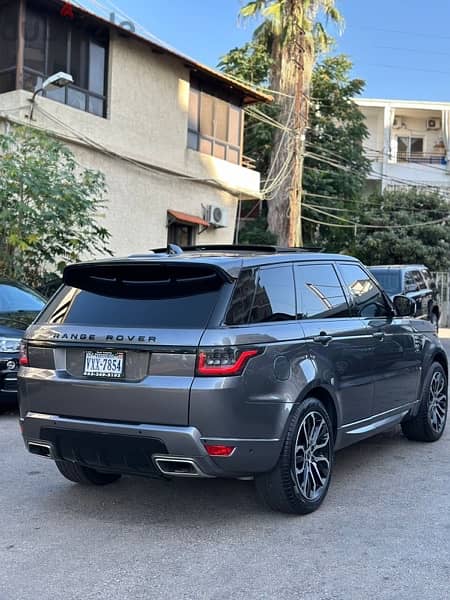 Land Rover Range Rover Sport 2018 3