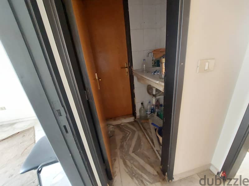 Office for Rent in Antelias مكتب للإيجار في انطلياس 4