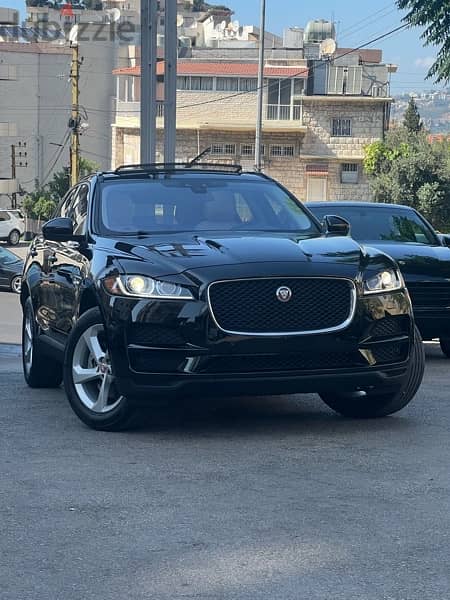 Jaguar F-Pace 2017 premium v6 clean carfax 1