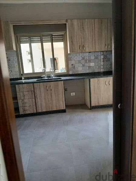 apartment for sale in blat jbeil _شقة للبيع في بلاط جبيل 6