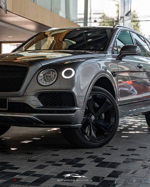 2019 Bentley bantayga 5