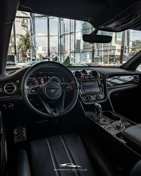 2019 Bentley bantayga 12