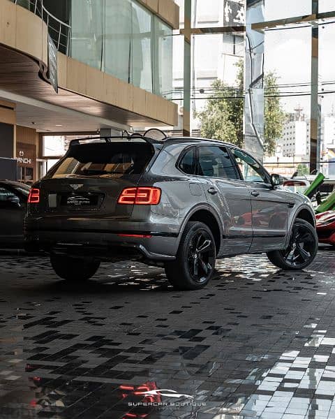 2019 Bentley bantayga 19