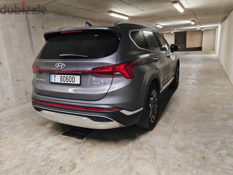 Hyundai Santa Fe 2022 5