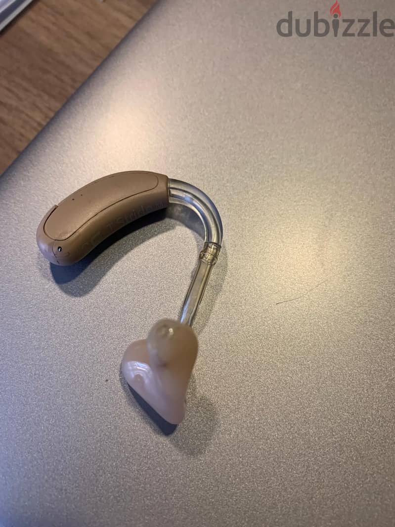 Unitron Hearing aid سماعة طبية 0