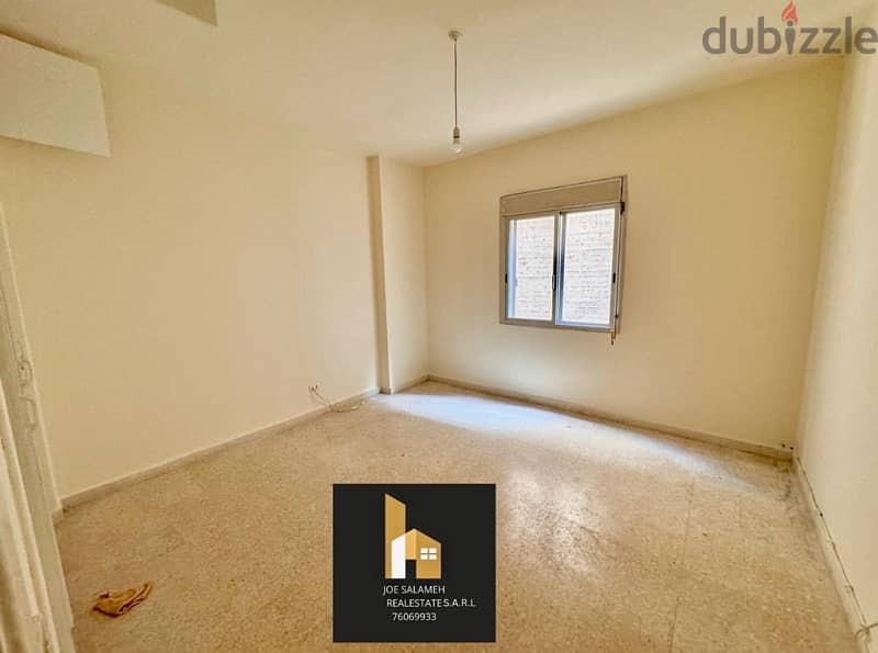 Undermarket price apartment for sale in Haret Sakher/شقة في حارة صخر 5