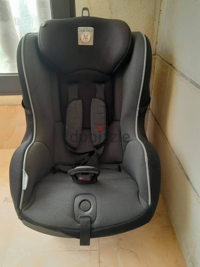 Peg Perego Car Seat – Barely Used & In Excellent Condition 0