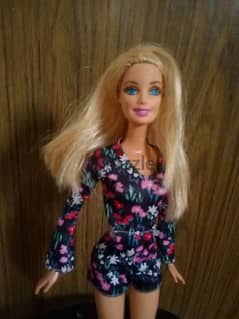 BARBIE Mattel as new doll 2011 bending legs=16$