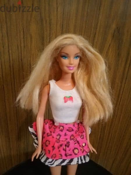 Barbie as new doll bending legs in outfit from Mattel years 2000s=20$ 1