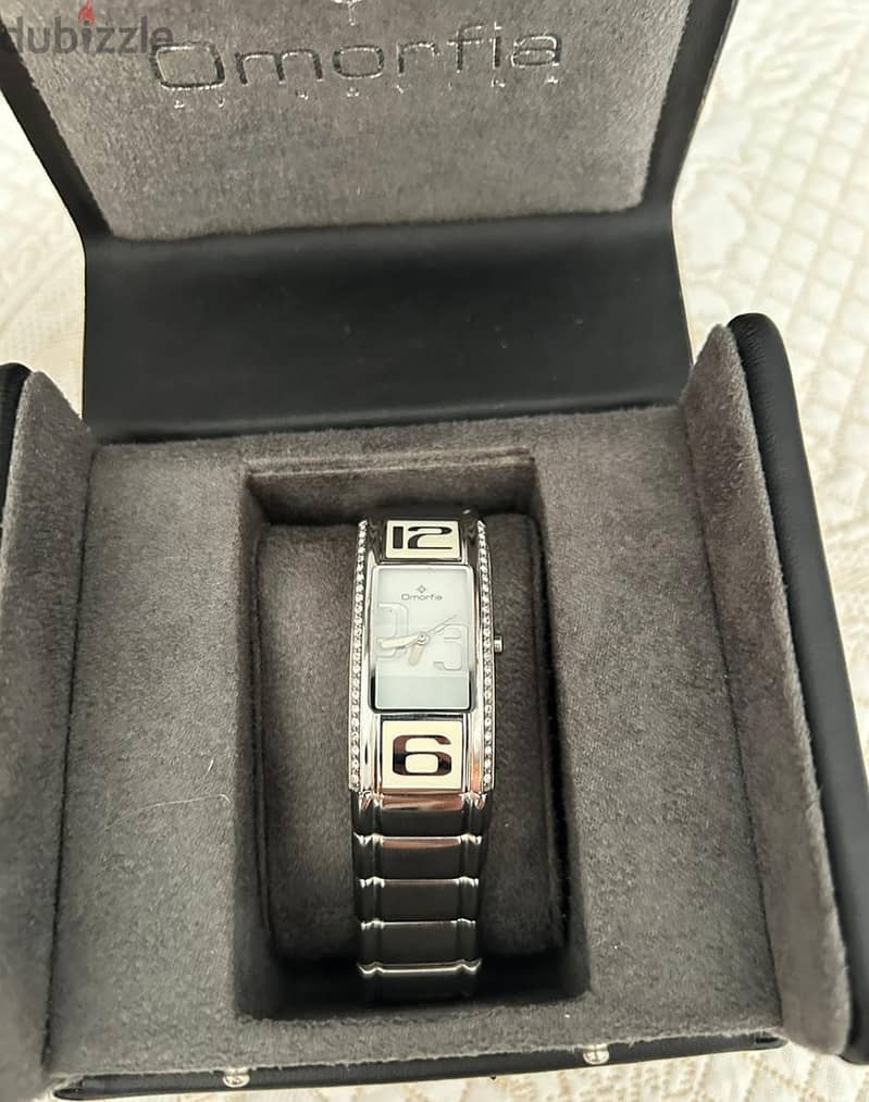 Silver Omorfia Watch - Excellent Condition 3