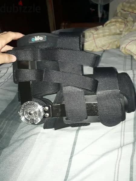 elbow brace 2