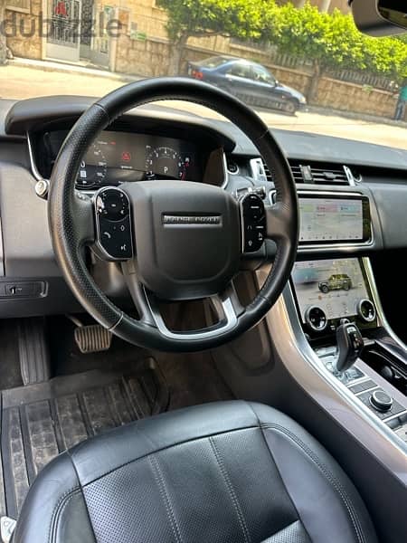 Range Rover Sport HSE V6 2018 black on black (clean carfax) 9