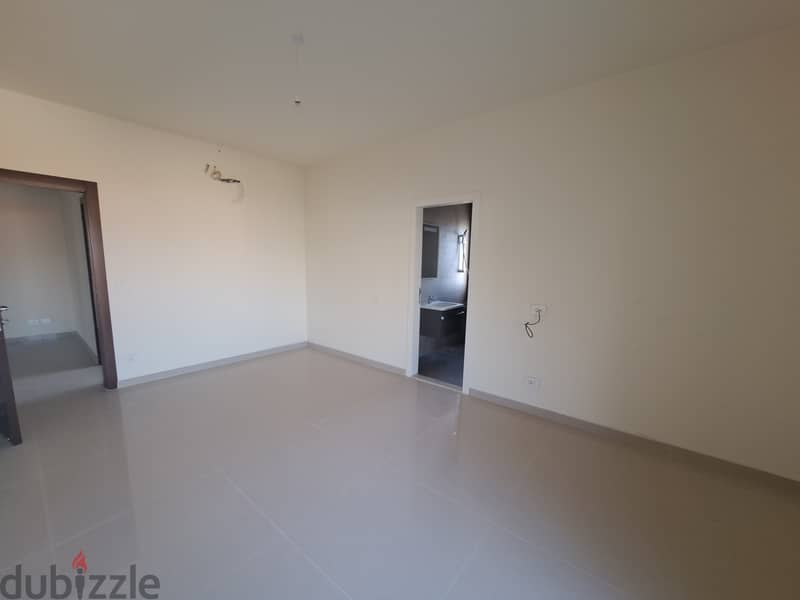 Elegant Living: 240m2 Mtayleb Apartment with 3 Bedrooms 9