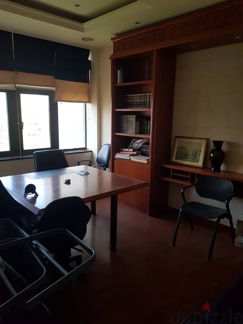 Office for rent in Antelias - مكتب للإيجار في انطلياس 6