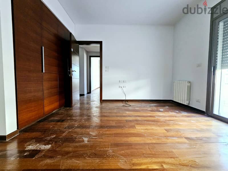 RA24-3529 Spacious Apartment 315m² is now for rent in Verdun 4