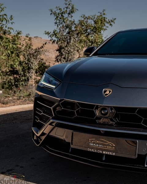 Lamborghini Urus 2019 , Saad&Trad Full Service History. One Of a Kind 6