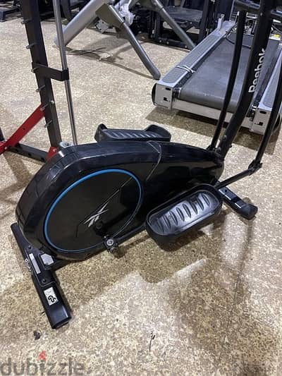 elliptical Reebok like new