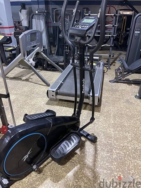 elliptical Reebok like new 1