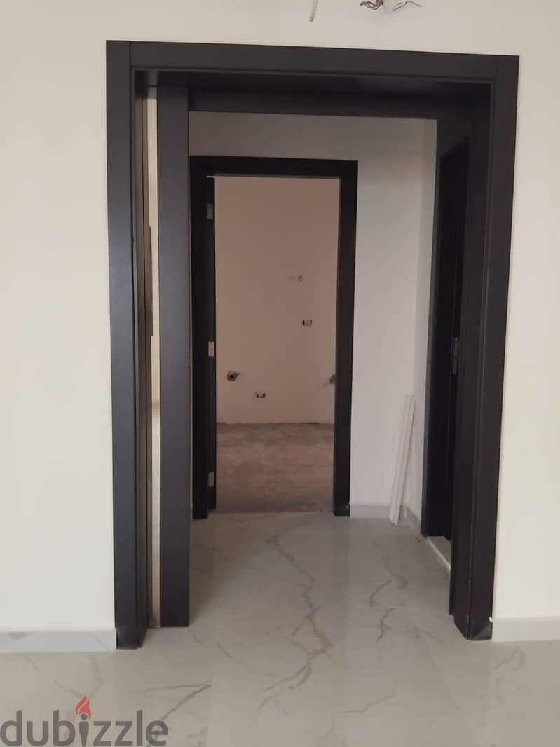 Apartment for sale in Blat شقة للبيع ب بلاط 3