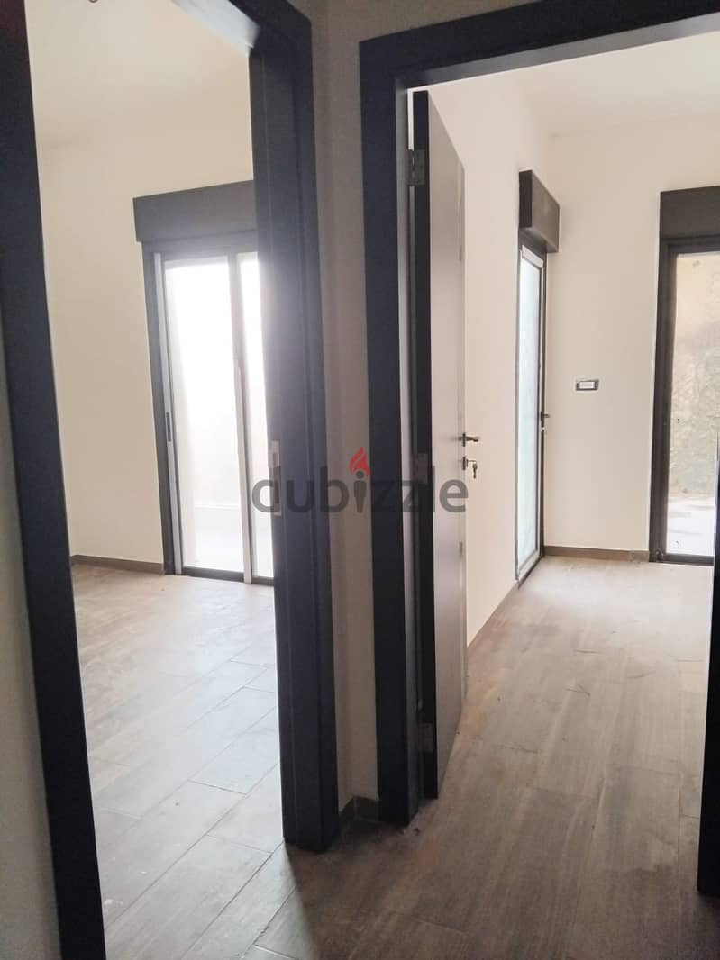 Apartment for sale in Blat شقة للبيع ب بلاط 6