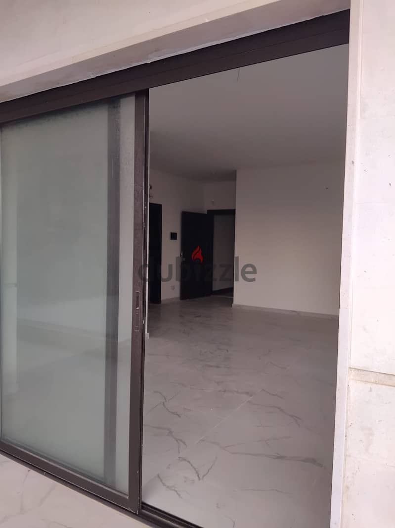 Apartment for sale in Blat شقة للبيع ب بلاط 11