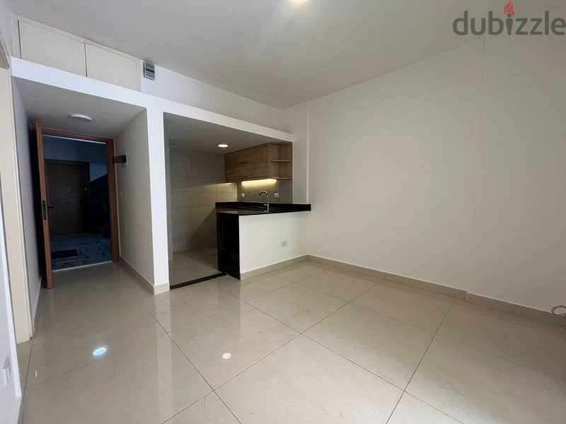 Studio For Sale Near AUB & AUH استوديو للبيع بالقرب من AUB وAUH 1