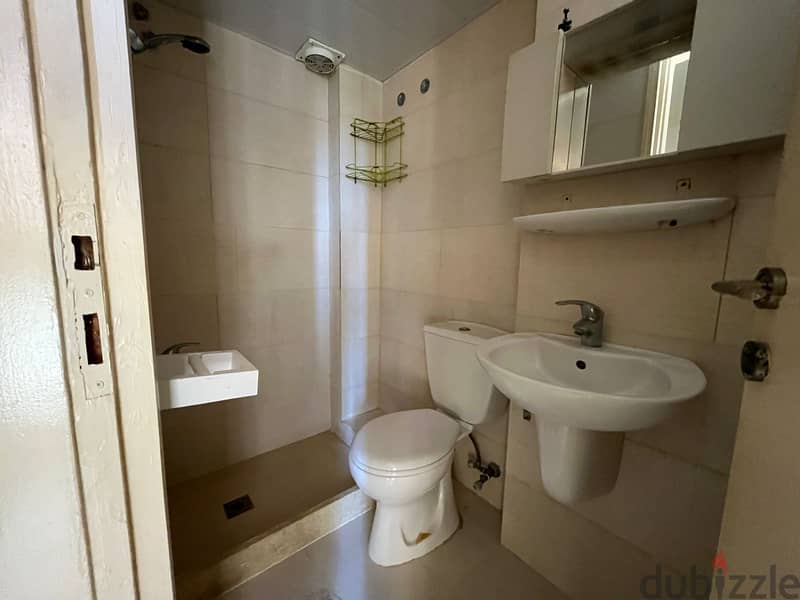 Studio for sale near AUB ,AUHاستوديو للبيع بالقرب من الجامعة الأمريكية 3