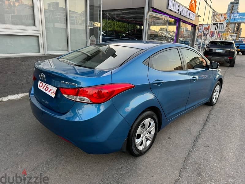 Hyundai Elantra 2015 3