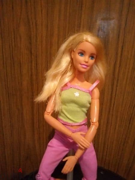 Barbie MADE TO MOVE Mattel2017 JOINTS body Great Wearing doll+Shoes=27 4