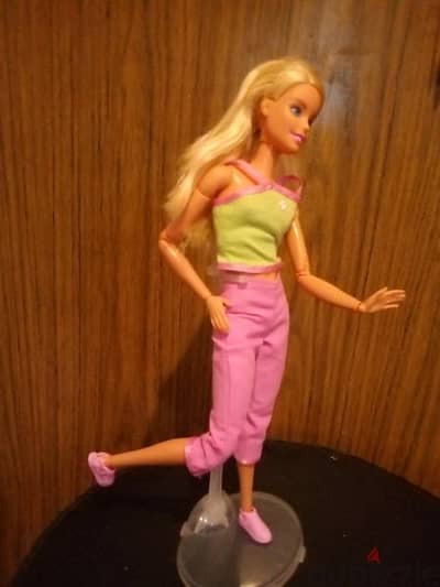 Barbie MADE TO MOVE Mattel2017 JOINTS body Great Wearing doll+Shoes=26