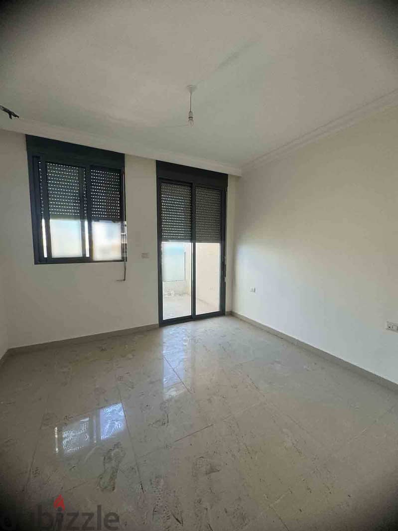 AIN EL MRAISSEH PRIME + PARTIAL SEA VIEW (200SQ) 3 BEDROOMS , (AM-204) 2