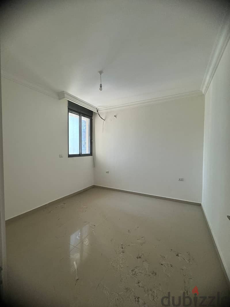 AIN EL MRAISSEH PRIME + PARTIAL SEA VIEW (200SQ) 3 BEDROOMS , (AM-204) 3