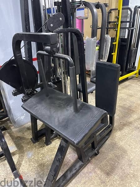 triceps machine like new 1