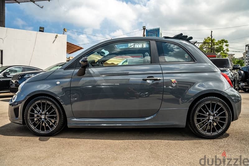 Fiat 500 Abarth 2022 11