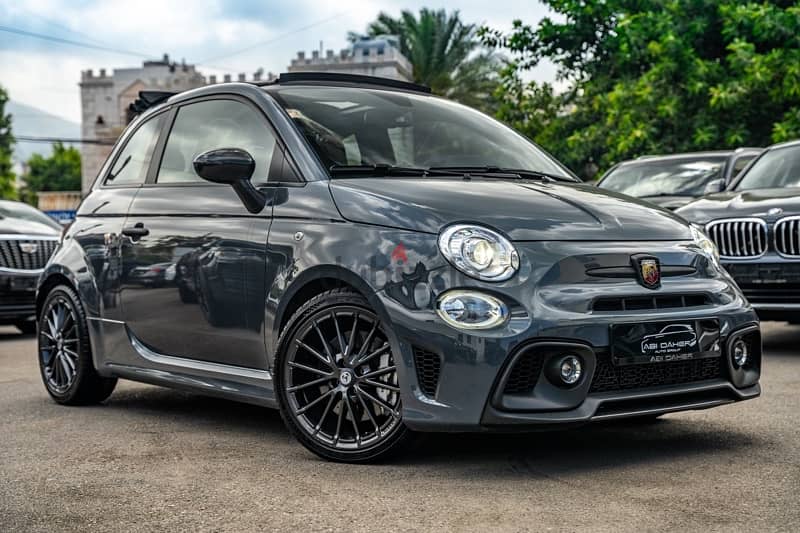 Fiat 500 Abarth 2022 12