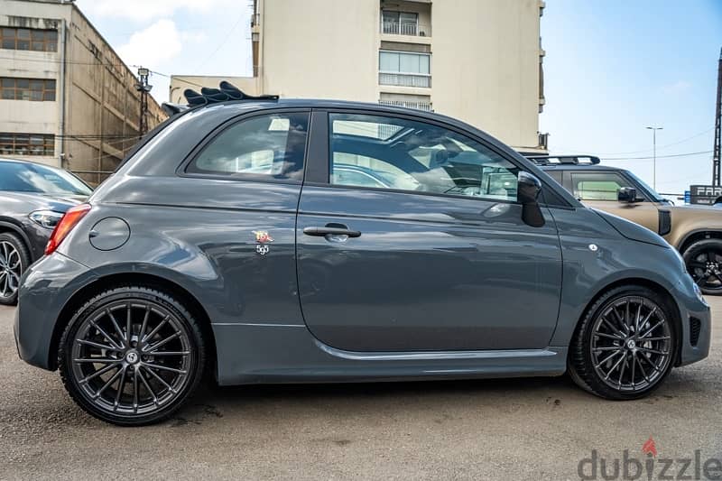 Fiat 500 Abarth 2022 13