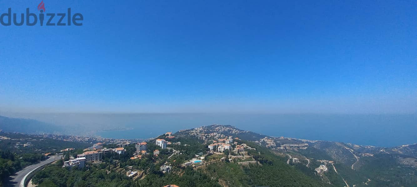 350m² Apartment with Sea Views for Sale in Kfour 0